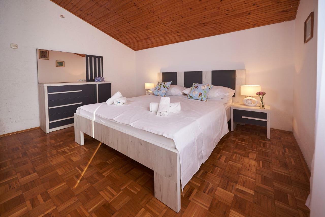 Apartments Lara 스토브레츠 외부 사진