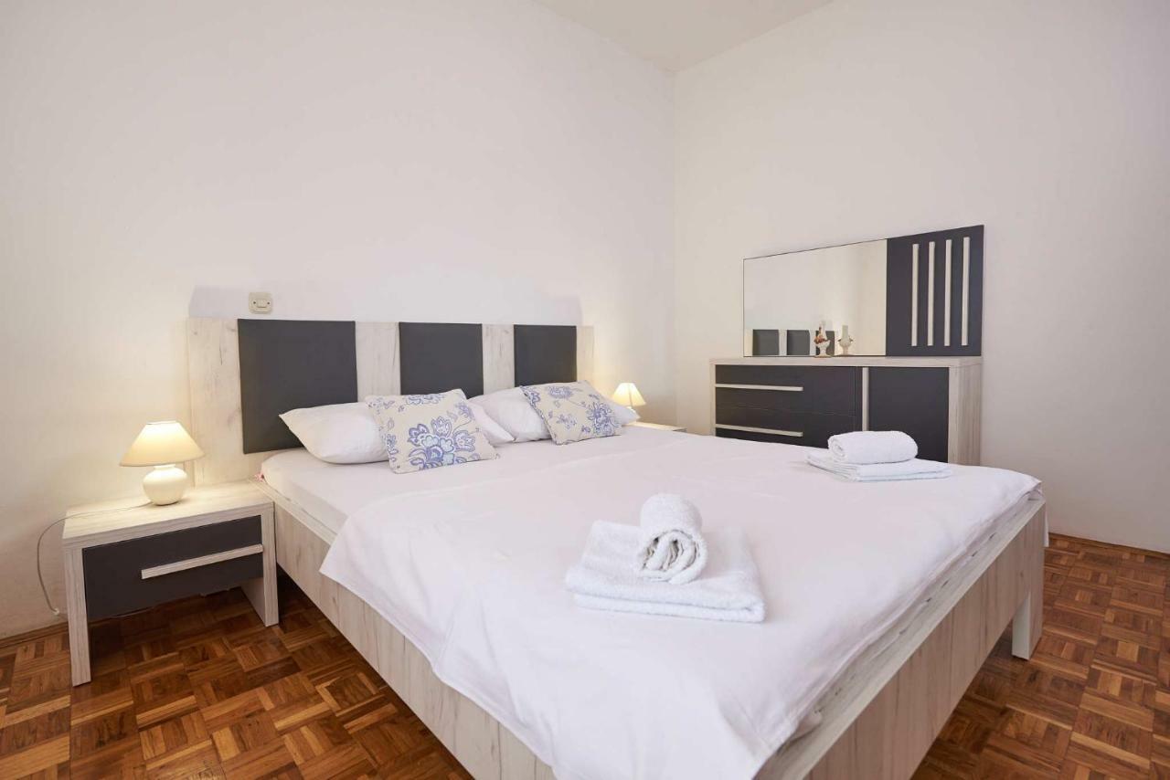 Apartments Lara 스토브레츠 외부 사진