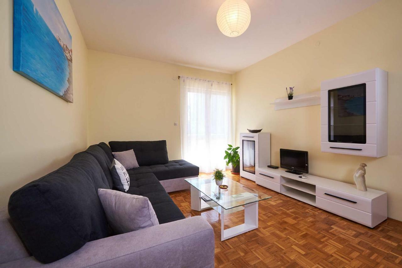 Apartments Lara 스토브레츠 외부 사진